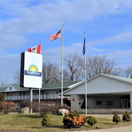 فندق دايز إن باي ويندام وايتمور ليك Whitmore Lake المظهر الخارجي الصورة